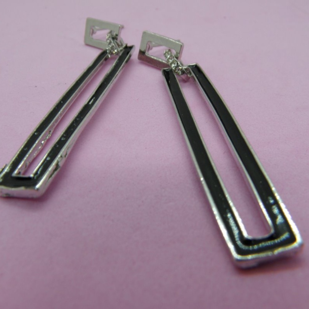 Long Silver Geometric rectangle Earrings - Picture 2 of 6